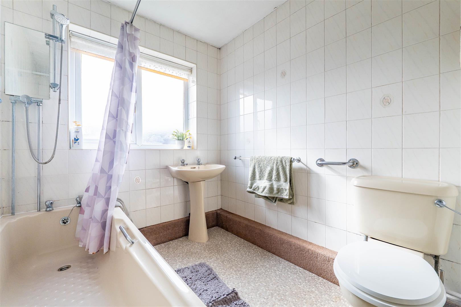 2 bed property in Westhead Road, Leyland